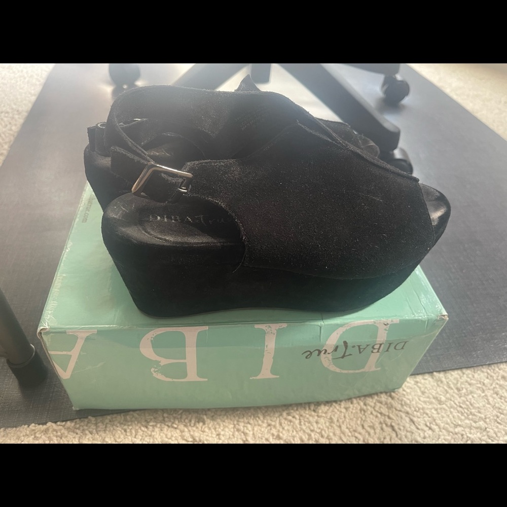 Diba True Wedge Heel Black Sandals really cute and stylish;plenty of life left